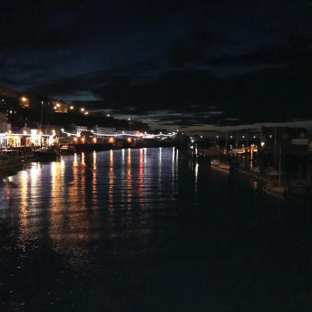 Σπίτι διακοπών Elysium Holiday Lets - Elysium House, Gorgeous Victorian Townhouse In Central Γουίτμπι