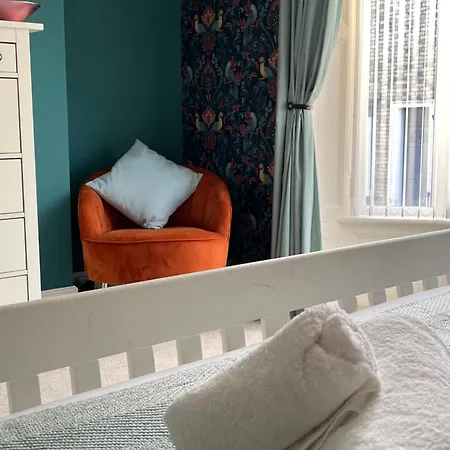 Dom wakacyjny Elysium Holiday Lets - Elysium House, Gorgeous Victorian Townhouse In Central